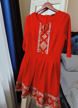 48-50 славянское платье красное