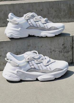 Женские кроссовки adidas ozweego white10 фото