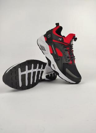 Nike air huarache x fragment black red white