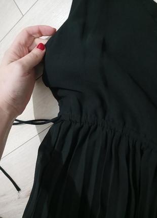 Легеньке маленьке чорне платтячко в складки від asos5 фото