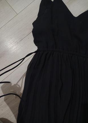 Легеньке маленьке чорне платтячко в складки від asos4 фото