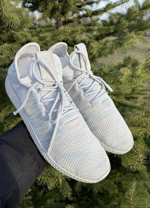 Кроссовки adidas pharrell williams