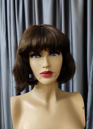 Красива перука парик