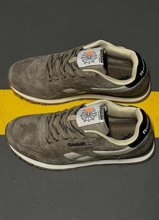 Мужские кроссовки reebok classic leather dark silver8 фото