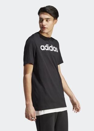 Оригінальна чоловіча футболка adidas essentials single jersey linear embroidered logo р.м