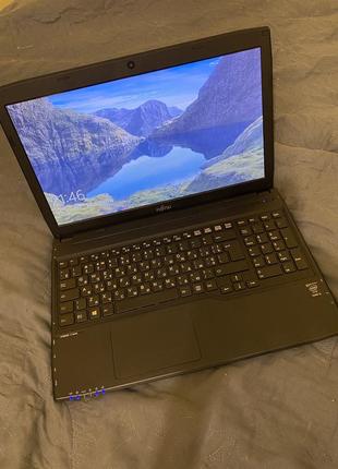 Ноутбук fujitsu