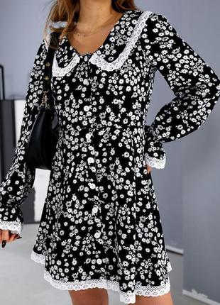Платье мини с цветочным принтом короткая свободного кроя с длинными рукавами платья с кружевом стильная базовая черная розовая