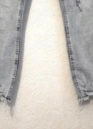 Denim co серые джинсы котоновые с "растрёпанным" низом слимы зауженные деним женские4 фото