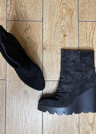 Получоботи чорні bertolucci зима натуральна замша