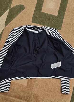 Пиджак жакет блейзер пиджак с,м размер 42,44 полоскатый10 фото