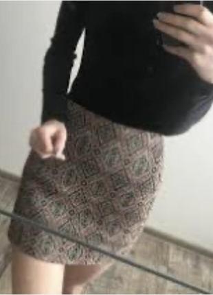 Фирменная мини юбка юбка с узорами h&amp;m4 фото