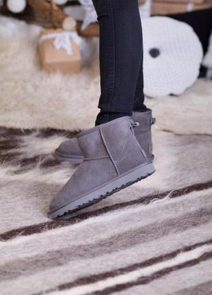 Женские ugg mini classic ii grey