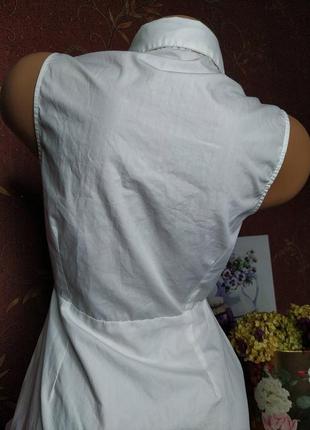 Короткое белое платье на пуговицах со сборками от missguided8 фото
