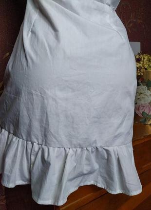 Коротка біла сукня на гудзиках з зборками від missguided9 фото