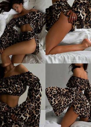 Стильный леопардовый костюм шорты кофточка топ блузка