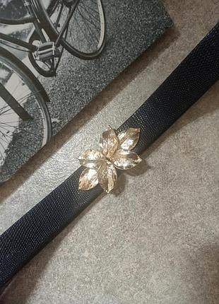 Жіночий вінтажний ремінь пояс з пряжкою на талію у вигляді квітки натуральна шкіра