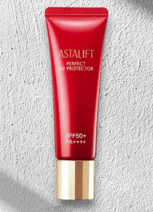 Антивозрастной крем с астаксантином fujifilm astalift perfect uv protector spf50+ pa++++, япония