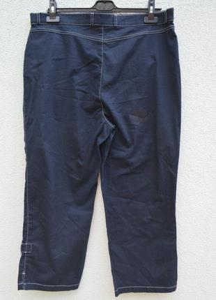 Красивые легкие котоновые брюки бриджи темно-синие4 фото