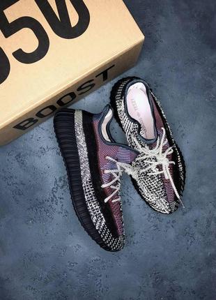 Жіночі кросівки adidas yeezy boost 3505 фото