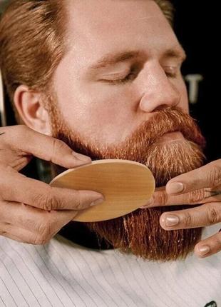 Набор для ухода за бородой и усами; два предмета: деревянная расческа (гребенец) и помазок5 фото