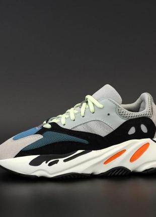 Женские кроссовки adidas yeezy boost 700