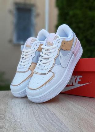 Хіт 2020 круті жіночі кросівки nike air force 1 shadow білі з бежевим