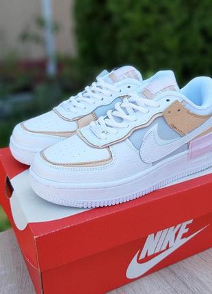 Хит 2020 крутые женские кроссовки nike air force 1 shadow белые с бежевым6 фото