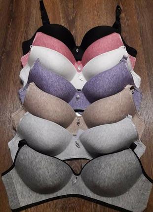 Бюстгальтер безшовний без кісточок м'який на тонкому поролоні, тм rose girl