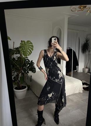 Шелковое асимметричное расшитое бисером винтажное платье2 фото