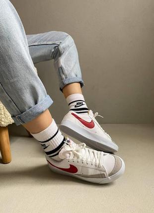 Женские кроссовки nike blazer low10 фото