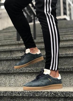 Кроссовки adidas gazelle, adidas hamburg, adidas terrex, adidas iniki, adidas samba, adidas campus, adidas forum, adidas niteball9 фото