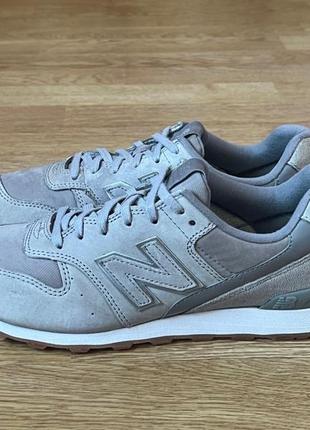 Кроссовки new balance оригинал 40 размера в состоянии новых2 фото