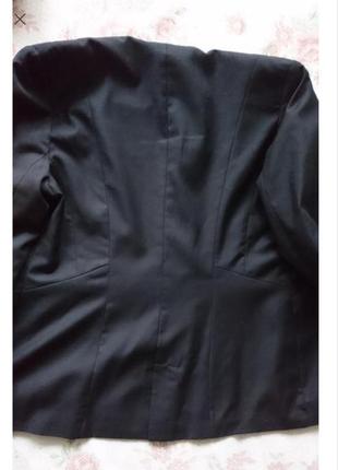 Черный классический пиджак жакет приталенный по фигуре4 фото