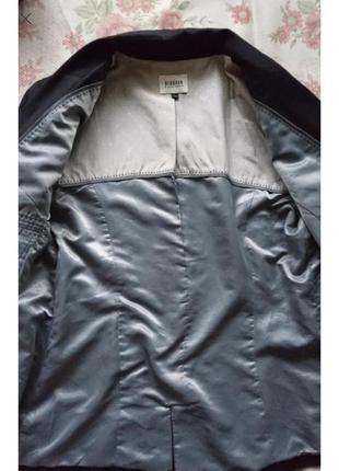 Черный классический пиджак жакет приталенный по фигуре3 фото