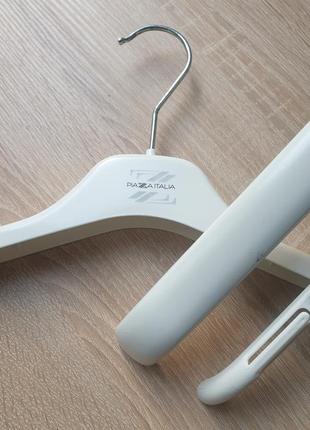 Piazza italia - вішалка для трикотажу, піджаків, верхнього одягу тощо вешалка плечики плічка