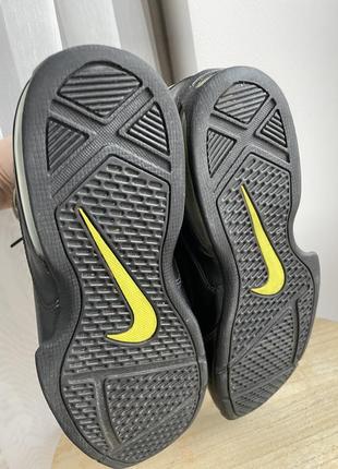 Баскетбольні кросівки nike air max7 фото