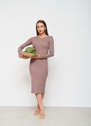 Трикотажна сукня міді з бавовни в рубчик1 фото