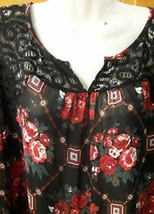 Шикарная брендовая  блуза  с ярким рисунком  кружево  р.16 от next