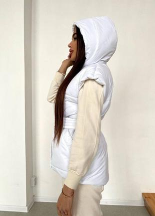 Весенняя жилетка безрукавка с поясом в стиле бренда, женская жилетка без рукавов с карманами3 фото