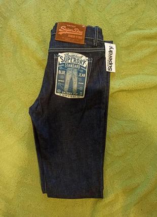 Оригинальные женские джинсы superdry