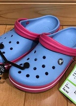 Crocs chambray blue paradise pink discount