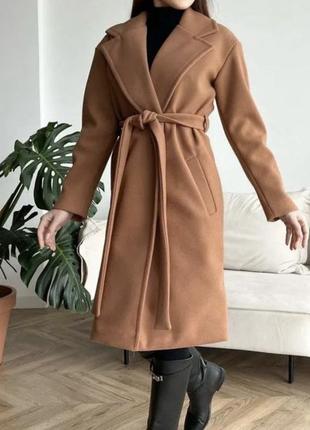 Пальто жіноче