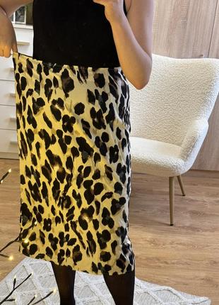 Меди юбочка, юбка в принт леопард2 фото