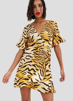 Платье короткое с воланами в принт ax paris