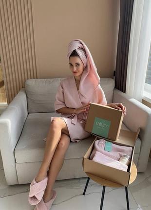 Идеальный подарочный box: халат кимоно с полотенцем в коробке