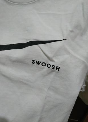 Мужская футболка nike m nsw swoosh4 фото