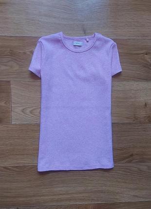 Красивая футболка