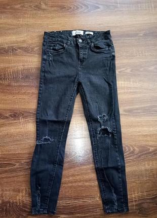 Женские джинсы