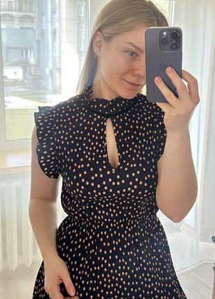 Сукня у горошок