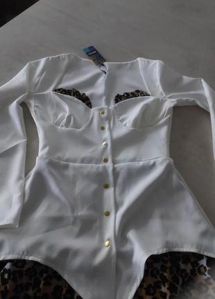 Элегантное платье с леопардовыми вставками3 фото